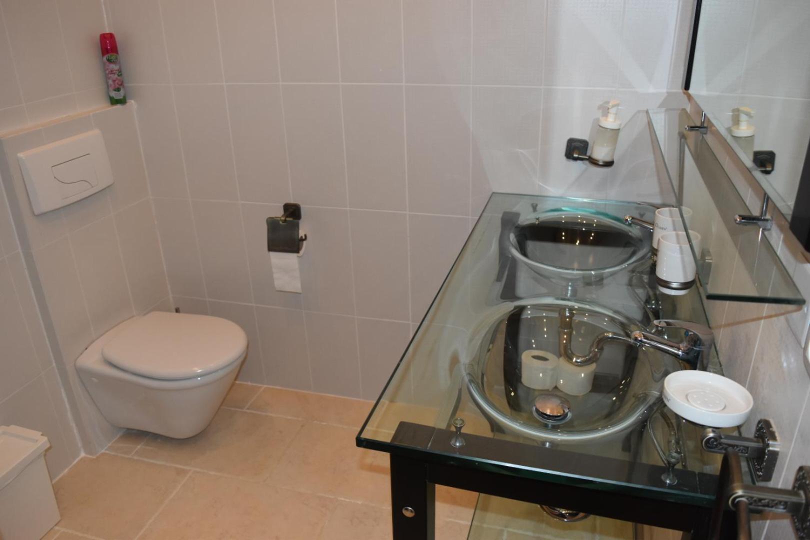 Chateau Roquehort Avec Ev Recharge Point 22Kw Monein Zimmer foto
